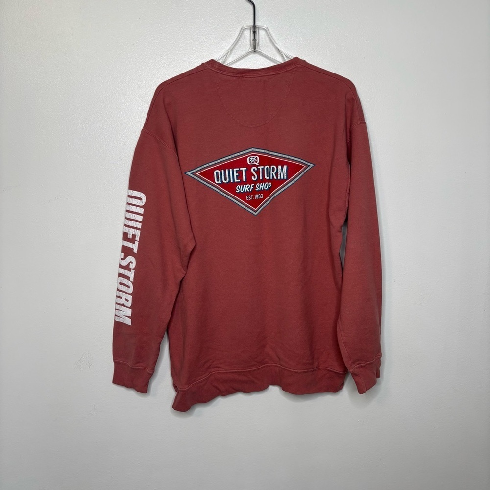 Quiet Storm Surf Shop Crewneck Sweatshirt Men’s Medium Faded Red - Picture 5 of 7
